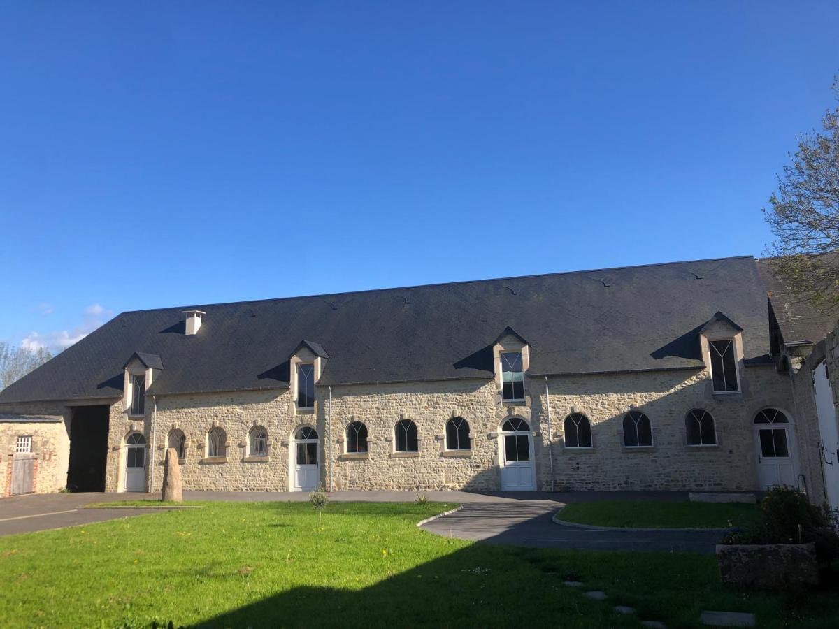 Chambre D'Hotes Le Domaine De La Vallee Saint-Martin-de-Varreville Ngoại thất bức ảnh